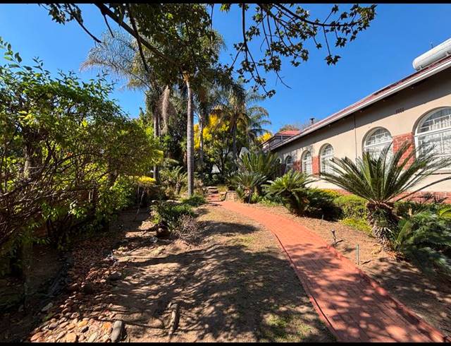 5 BEDROOM PROPERTY TO RENT IN ROBIN HILLS